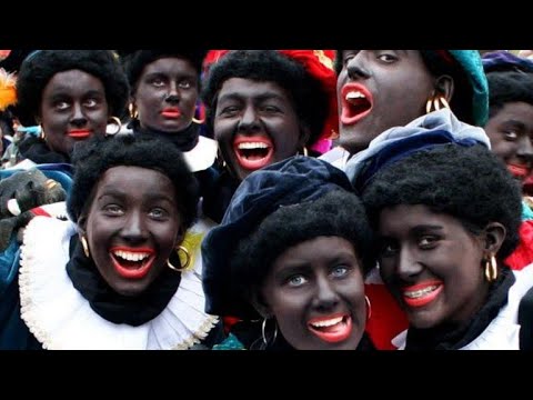 Biden plays the Stomp the Yard crowd like lames.